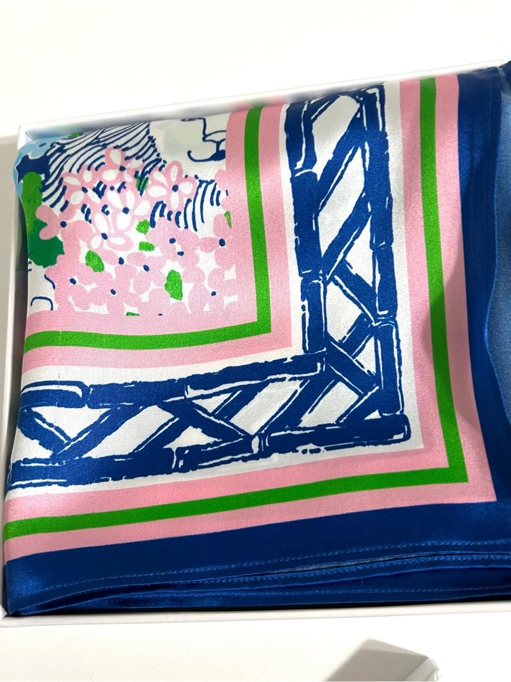 NWT Lilly Pulitzer Lydia Lion Silk Scarf